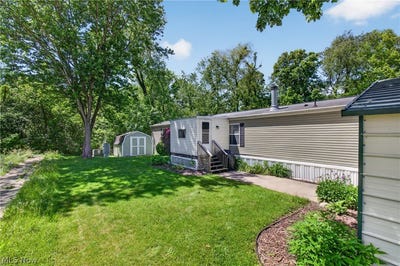 /international/us/110-nw-lebanon-road-dalton-oh-110108491315/