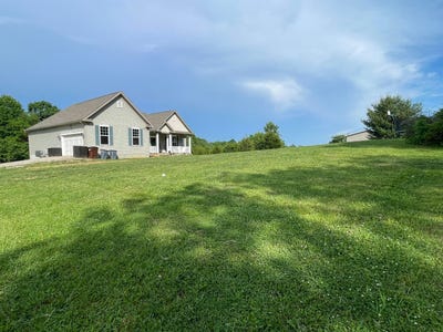 /international/us/707-hurless-road-frankfort-oh-110108230738/