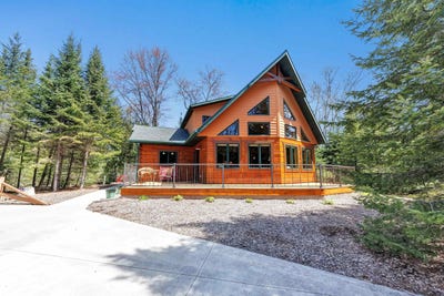 /international/us/3869-glidden-drive-sturgeon-bay-wi-110107930359/