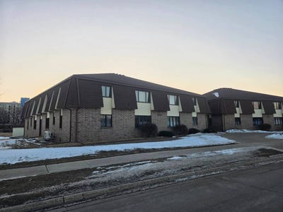 /international/us/809-maplehill-dr-albert-lea-mn-110105509841/