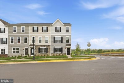 /international/us/300-presidents-pointe-avenue-ranson-wv-110108266030/