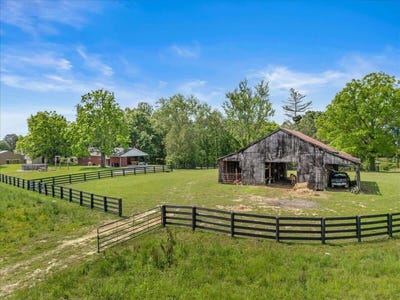 /international/us/460-topton-road-london-ky-110108931515/