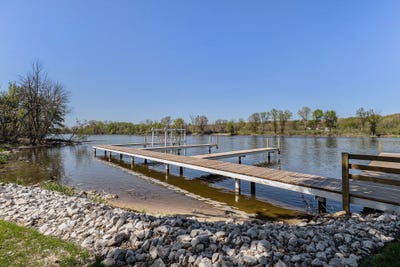 /international/us/10371-n-cedar-drive-grand-haven-mi-110099387405/