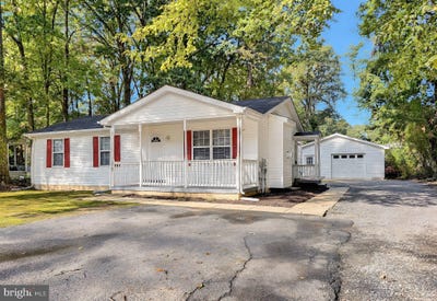 /international/us/18145-piedmont-drive-cobb-island-md-110120555817/