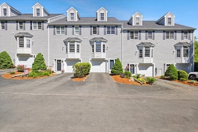 /international/us/7-waltham-plainville-ma-110108539316/