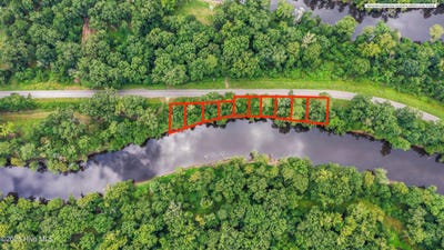 /international/us/croomsbridge-road-lot-9-18-burgaw-nc-110103293946/