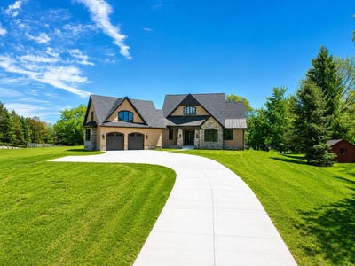 /international/us/69166-slating-lane-bruce-mi-110105107703/