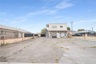 /international/us/608-e-central-avenue-santa-ana-ca-110109024363/