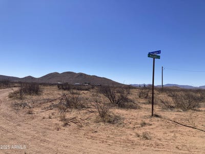 /international/us/6160-e-san-carlos-drive-sunizona-az-110097647818/