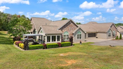 /international/us/413-deer-lake-place-bronston-ky-110108979074/