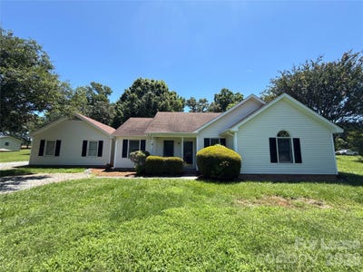 /international/us/3211-karen-lane-monroe-nc-110108506080/