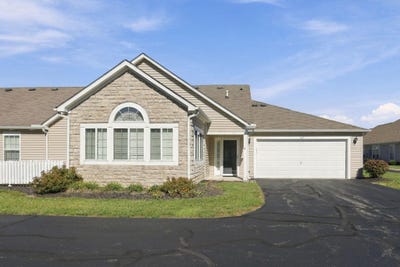 /international/us/963-governors-circle-lancaster-oh-110120647996/