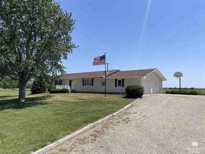 /international/us/1104-old-highway-40-abilene-ks-110099976204/