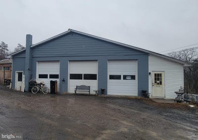/international/us/14-red-bud-lane-danville-pa-110106000958/