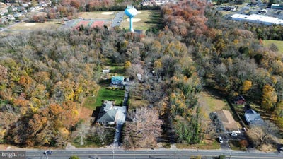 /international/us/1601-s-spring-road-vineland-nj-110108488936/