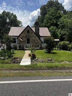 /international/us/3211-benton-rd-paducah-ky-110108502973/