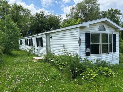 /international/us/115-iona-lane-greene-ny-110100392966/