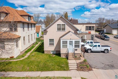 /international/us/203-3rd-st-s-virginia-mn-110106852198/