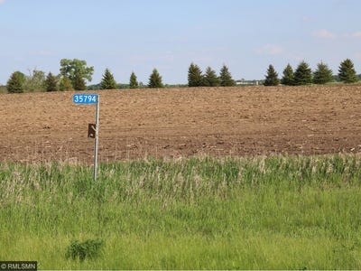 /international/us/35794-sharon-prairie-drive-le-sueur-mn-110085858874/?lang=en