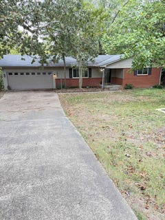 /international/us/3013-salem-road-benton-ar-110110388609/