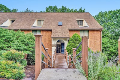 /international/us/3361-forest-ridge-rd-roanoke-va-110100753410/