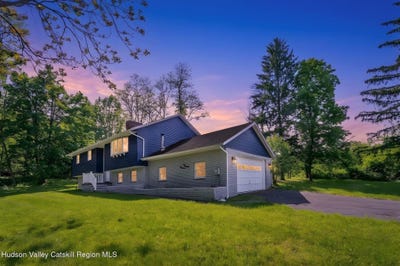 /international/us/484-dewitt-mills-road-kingston-ny-110108360190/