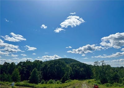 /international/us/32-mountainside-drive-chester-ny-110094762027/