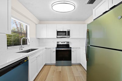 /international/us/3281-e-golf-boulevard-pompano-beach-fl-110106815253/