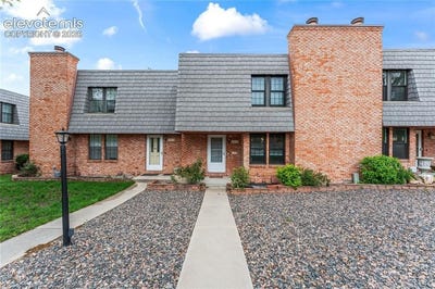 /international/us/2013-sussex-lane-colorado-springs-co-110108383169/