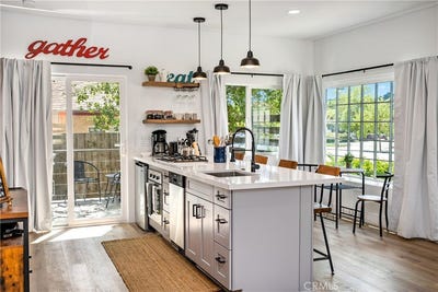 /international/us/2230-spring-street-paso-robles-ca-110096948133/