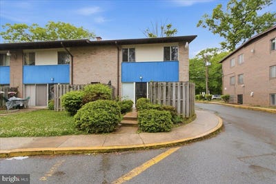 /international/us/2312-ewing-avenue-suitland-md-110107995369/