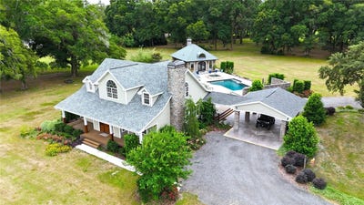 /international/us/19431-ne-17th-place-williston-fl-110092161285/