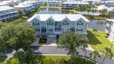 /international/us/10307-coral-landings-lane-placida-fl-110108907370/