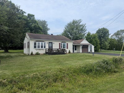 /international/us/105-burke-road-plattsburgh-ny-110098420710/