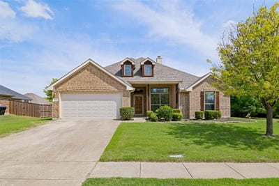 /international/us/111-haymeadow-drive-crandall-tx-110107884116/