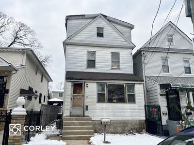 /international/us/163-45-sayres-ave-jamaica-ny-110107277112/