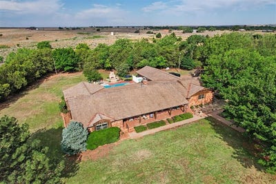 /international/us/202-whiteshield-street-hammon-ok-110107606435/