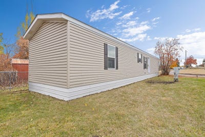 /international/us/809-9th-street-w-columbia-falls-mt-110103435015/