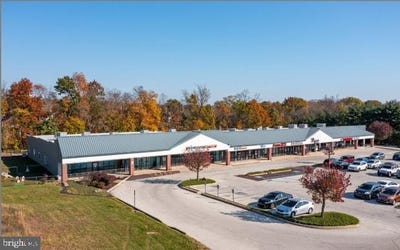 /international/us/275-schuylkill-road-phoenixville-pa-110105639694/