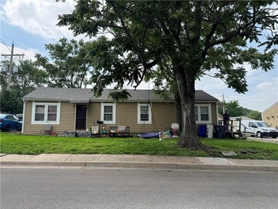 /international/us/119-s-julia-street-olathe-ks-110100303930/