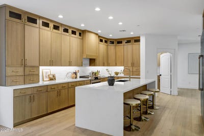 /international/us/2774-e-valencia-street-gilbert-az-110100063753/