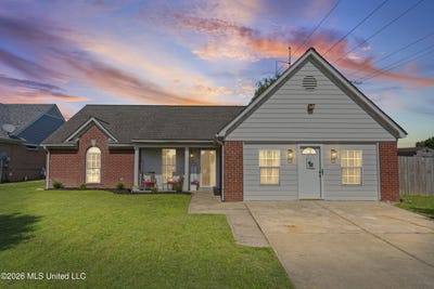 /international/us/9022-belmont-drive-southaven-ms-110108605418/