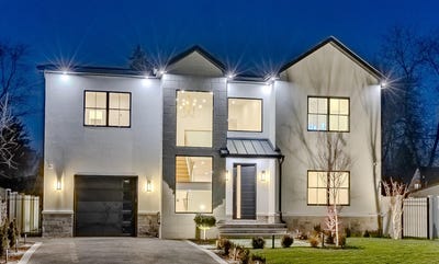 /international/us/81-pilgrim-lane-westbury-ny-110096939393/