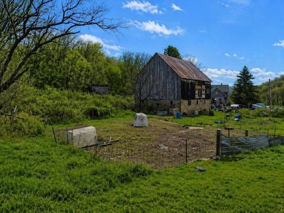 /international/us/16047-fry-drive-cazenovia-wi-110107615100/