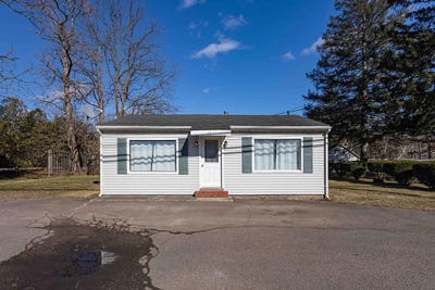 /international/us/17-main-st-lawrenceville-pa-110106441828/