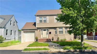 /international/us/175-canton-street-providence-ri-110108178694/
