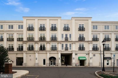 /international/us/2346-route-33-robbinsville-nj-110108490073/