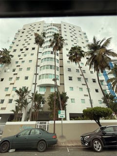 /international/us/5245-isla-verde-avenue-carolina-pr-110107784525/