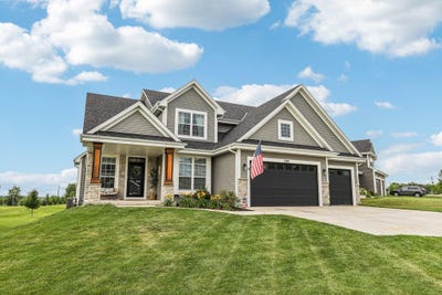 /international/us/1340-regees-rd-mukwonago-wi-110101009640/
