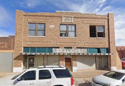 /international/us/140-n-9th-street-slaton-tx-110107805832/
